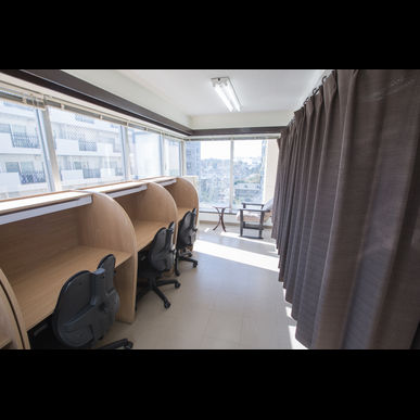 立川駅徒歩４分の有料自習室 図書館で勉強できない方に