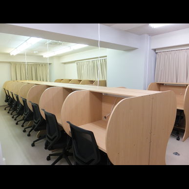 立川駅徒歩４分の有料自習室 図書館で勉強できない方に