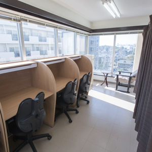 八王子の女性専用自習室。八王子アイリス自習室